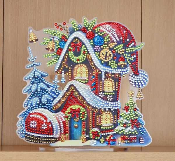 Deko Diamond Painting handmade Ornament aus Acryl, Motiv Weihnachtshaus (fertig)